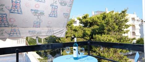 Perhehuoneisto, 1 makuuhuone, parveke | Parveke