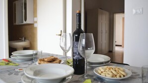 House, 2 Bedrooms | Dining room - Casa Vacanze Pt61 Torre Dellorso (Melendugno)