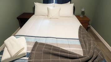 2 間睡房、熨斗/熨衫板、Wi-Fi、床單