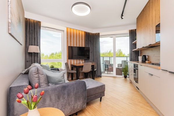 Comfort Apartment, Balcony | 1 bedroom, iron/ironing board, free WiFi - Horizon 37 by Grand Apartments (Gdansk)