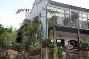 Exterior - Mohe Guesthouse (Deqing)