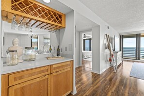 Condo, Multiple Beds (Ebb Tide 301) | Interior