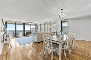 Leilighet, flere senger (Ebb Tide 301) | Spiseområde