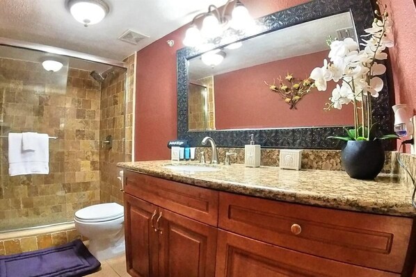 Condo, 1 King Bed (Holiday Villas III 109 - Sea You at t) | Bathroom