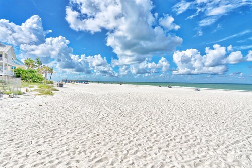 Holiday Villas III #109 - Sea You at the Beach