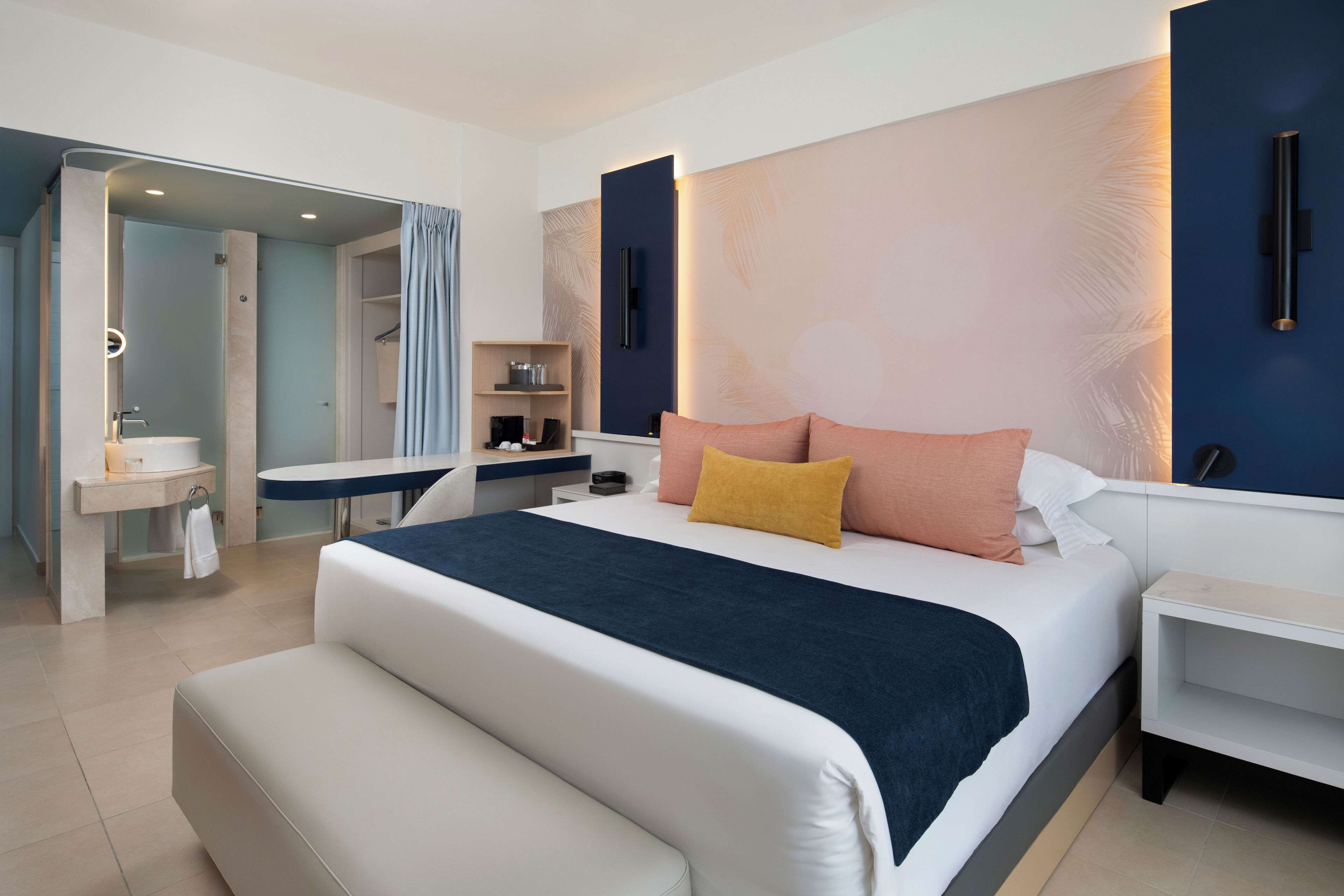 Minibar, in-room safe, desk, laptop workspace