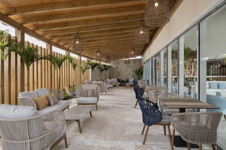 Terrace/patio. Royal Beach Hotel Punta Cana A Jdv By Hyatt Hotel