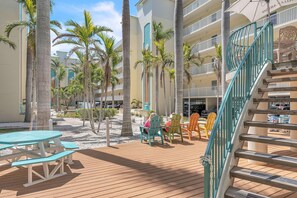 公寓客房, 多張床 (Sunset Vistas 209N - Latitude Adjustm) | 室外用餐