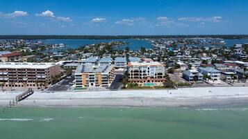 House, Multiple Beds (Redington Beach Townhouse 16305) | Beach