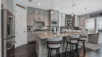 House, Multiple Beds (Redington Beach Townhouse 16305) | Private kitchen