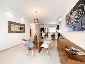 Apartamento, varias camas (Sabbia 4207- 2 Bedrooms all-in suite) | Restauración