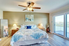 Condo, Multiple Beds (Bayshore Yacht & Tennis 806)