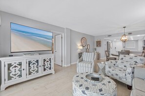 Condo, Multiple Beds (Ponce de Leon Towers 804) | Living area