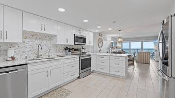 Condo, Multiple Beds (Ponce de Leon Towers 804) | Private kitchen | Oven, toaster