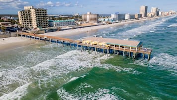 Condo, 1 très grand lit et 1 canapé-lit (Ocean Terrace Club 706) | Plage