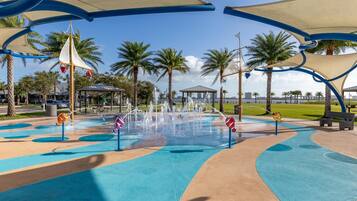 Condo, 1 très grand lit et 1 canapé-lit (Ocean Terrace Club 706) | Piscine