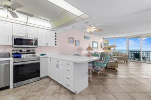 Condo, 1 King Bed with Sofa bed (Golden Arms 803) | Private kitchen - Golden Arms 803 (New Smyrna Beach)