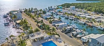 Charming RV Hideaway campground in Key Largo; Sun & Fun!