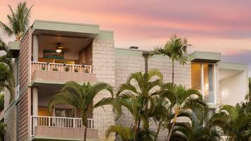 Condo, 1 King Bed with Sofa bed (Alii Villas#320) | Exterior