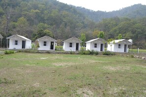 Exterior - Corbett River Retreat by Mudras (Lansdowne)
