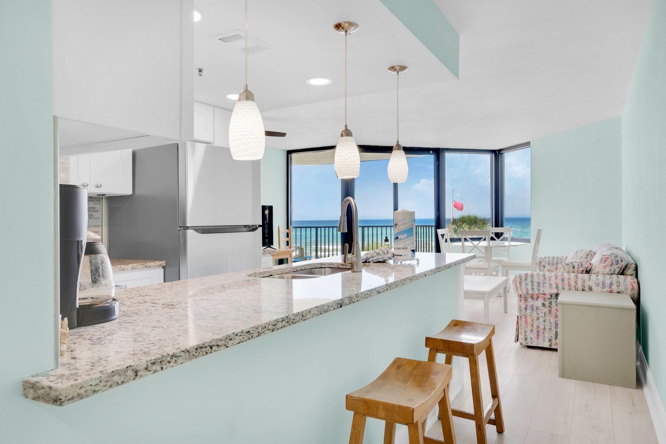 Condo, 1 Queen Bed with Sofa bed (Sunbird 309E) | Interior