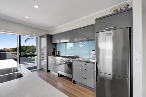 High-End Executive Holiday Home