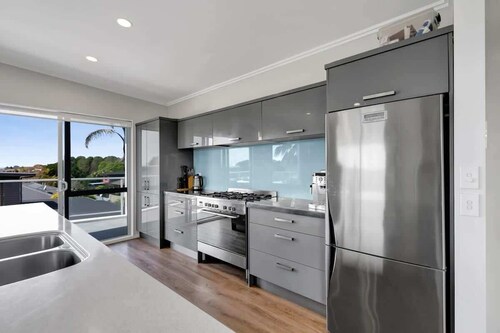 High-End Executive Holiday Home