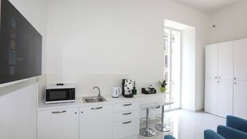 42-Zoll-Flachbildfernseher mit Digitalempfang