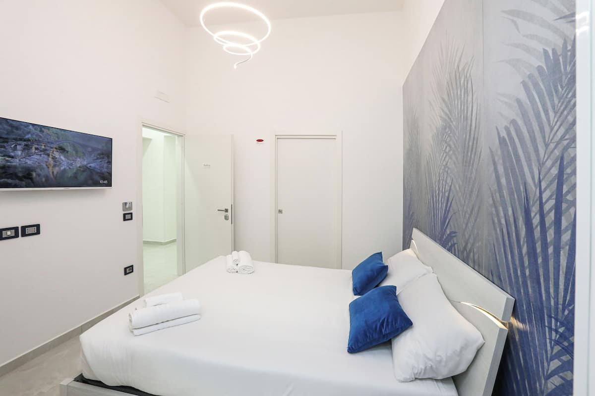Posillipo Room | 1 bedroom, free WiFi