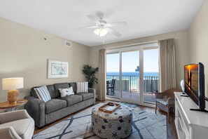 Lägenhet - 1 kingsize-säng med bäddsoffa (Ariel Dunes II 2103- Son-Sent Blessin) | Vardagsrum