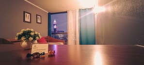 Interior - 
Céntrico y Cómodo – Torre Entel (Santiago)