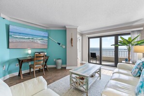 Condo, Multiple Beds (Seascape Towers 623) | Living area