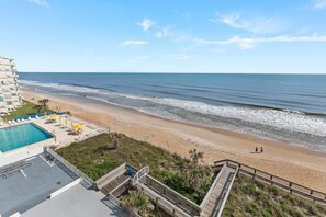 Condo, varias camas (Seascape Towers 623) | Playa | En la playa 