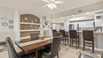 Apartment, Mehrere Betten (Oceanwalk 14-404) | Speisen