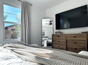 3 bedrooms, WiFi, bed sheets