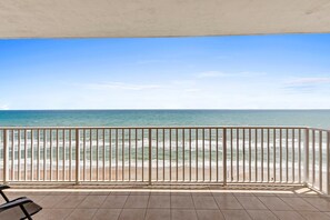 Condo, Multiple Beds (Sanibel 1104) | Property grounds