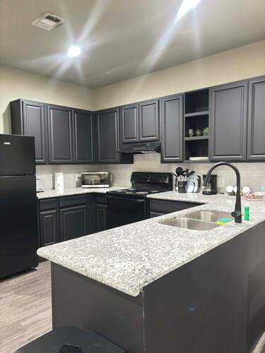 The Gates at Sour Lake #316