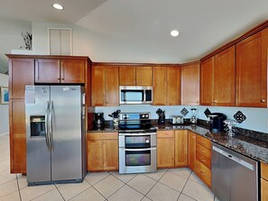 Studio (4 Bedrooms) | Property amenity