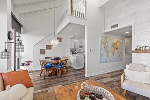 Condo, Multiple Beds (Sea Winds Condominiums C) | Interior