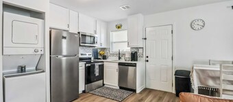 Quiet, Furnished 2BR Near Duke Hospital Ideal for Professionals & Extended Stays