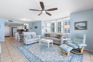 Living area - Ponce de Leon Towers 301 (New Smyrna Beach)