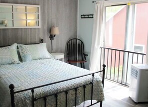 Iron/ironing board, WiFi, bed sheets -  Maine lake view home with water access (Standish)
