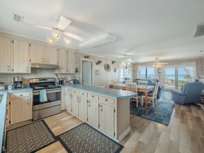 Studio (4 Bedrooms) | Fasilitet på overnattingsstedet