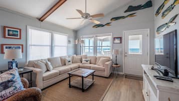 Studio (4 Bedrooms) | Tiện nghi, dịch vụ nơi lưu trú