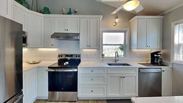 Studio (4 Bedrooms) | Fasilitas properti