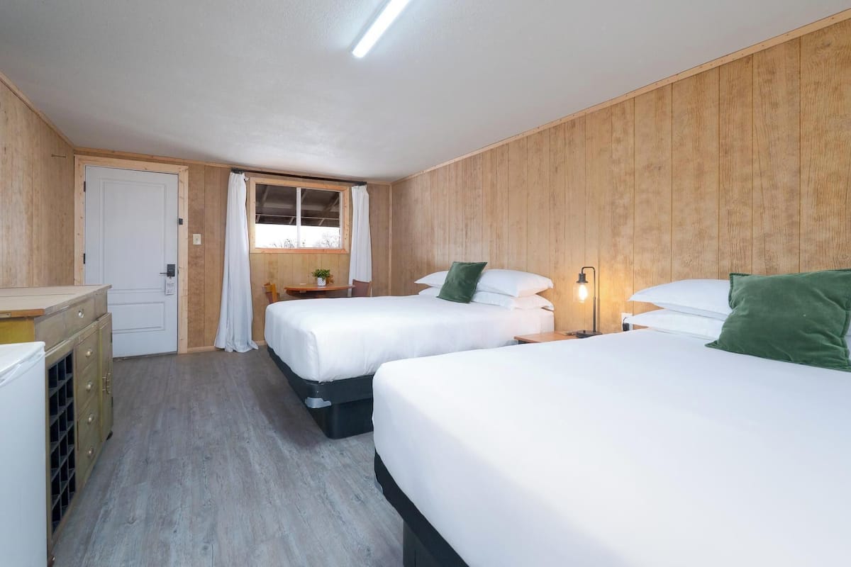 1 bedroom, premium bedding, down duvets, individually decorated