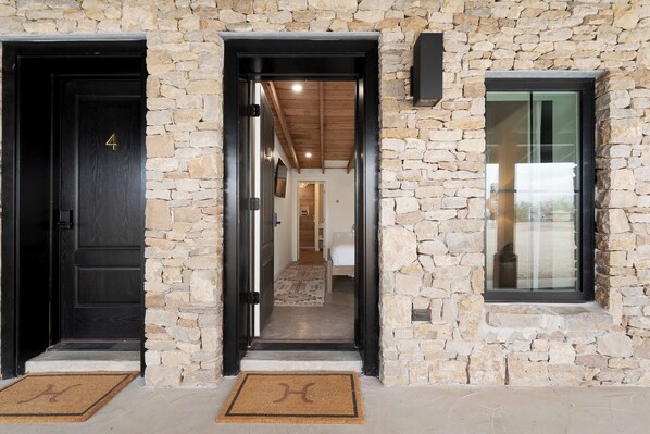 Premium bedding, down duvets, individually decorated