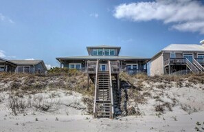 Studio (4 Bedrooms) | Accommodatievoorziening