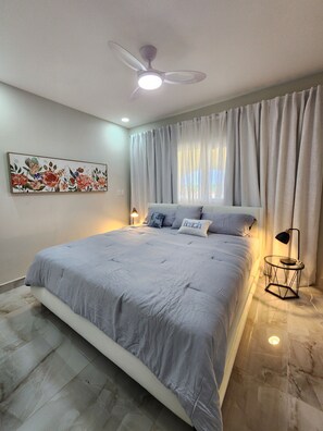 2 habitaciones, escritorio, wifi gratis y ropa de cama