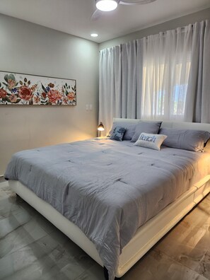 2 habitaciones, escritorio, wifi gratis y ropa de cama